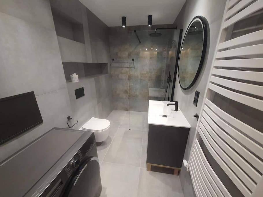 ורוצלב Mieszkanie W Nowoczesnym Halo Apartament W Centrum מראה חיצוני תמונה